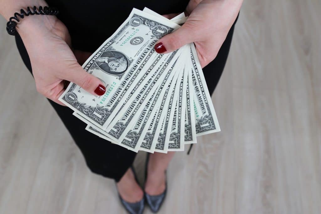 dollar 4515999 1280 1
